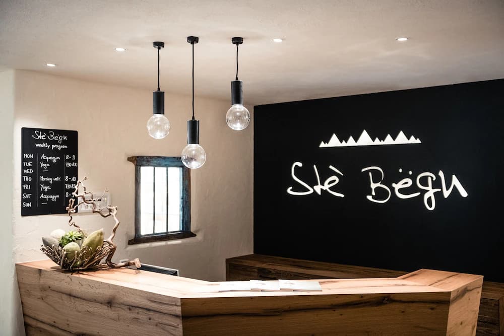 Spa reception