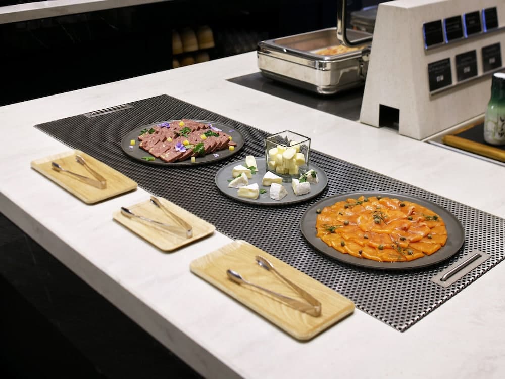Breakfast buffet