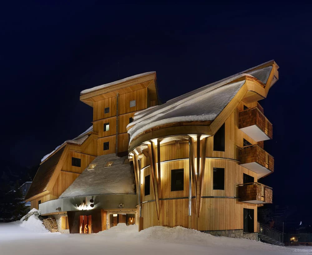 Front of property - evening/night
