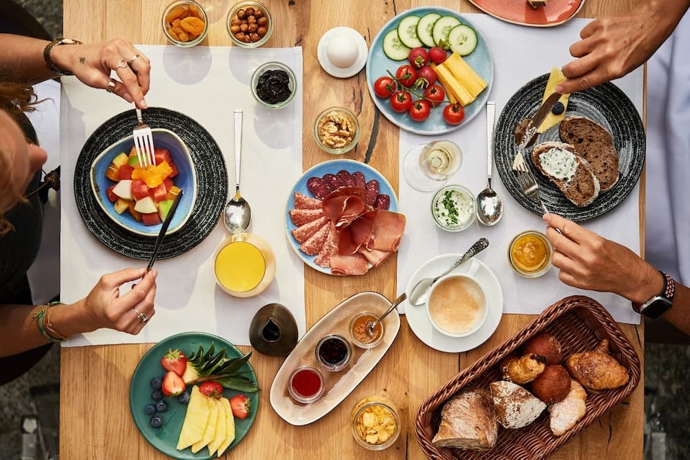 Breakfast area