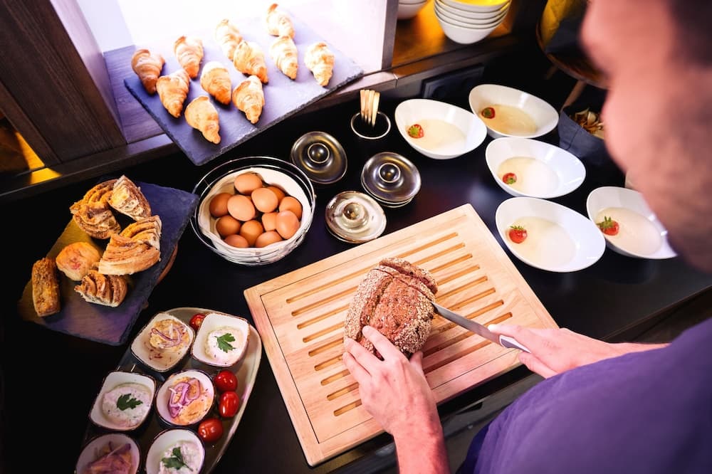 Breakfast buffet