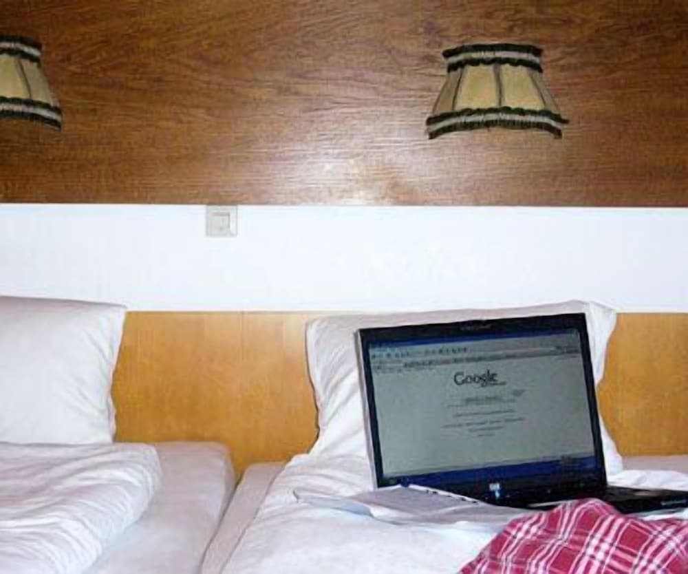 In-room business center