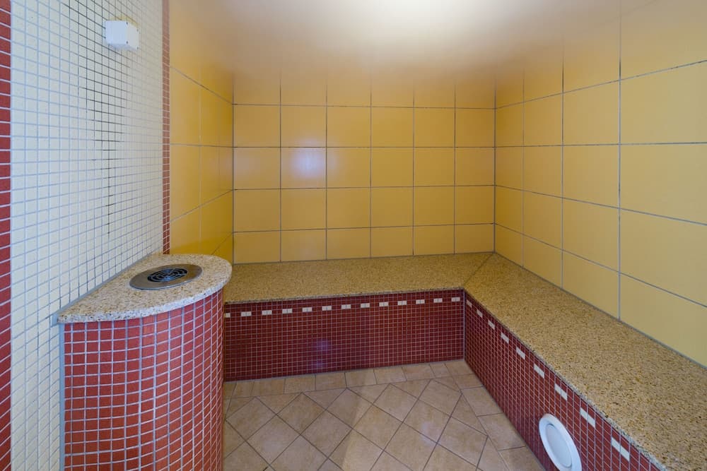 Steam room