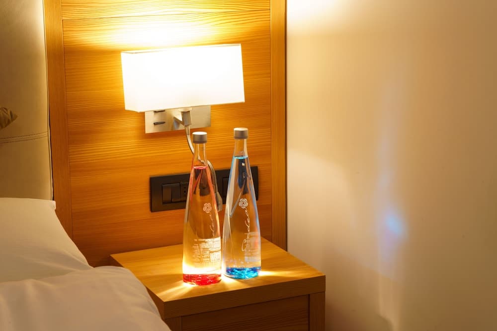Room service - dining