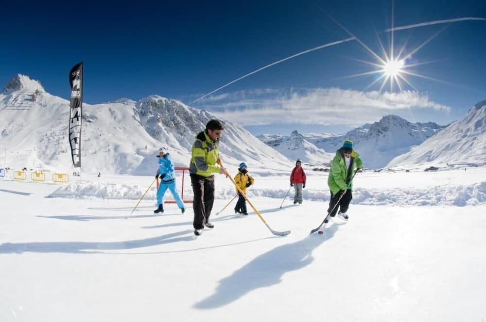 Snow and ski sports