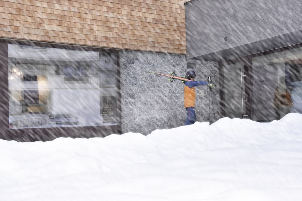 Snow and ski sports