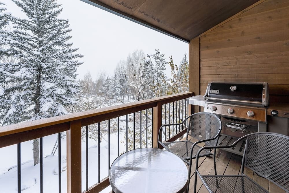 BBQ/picnic area