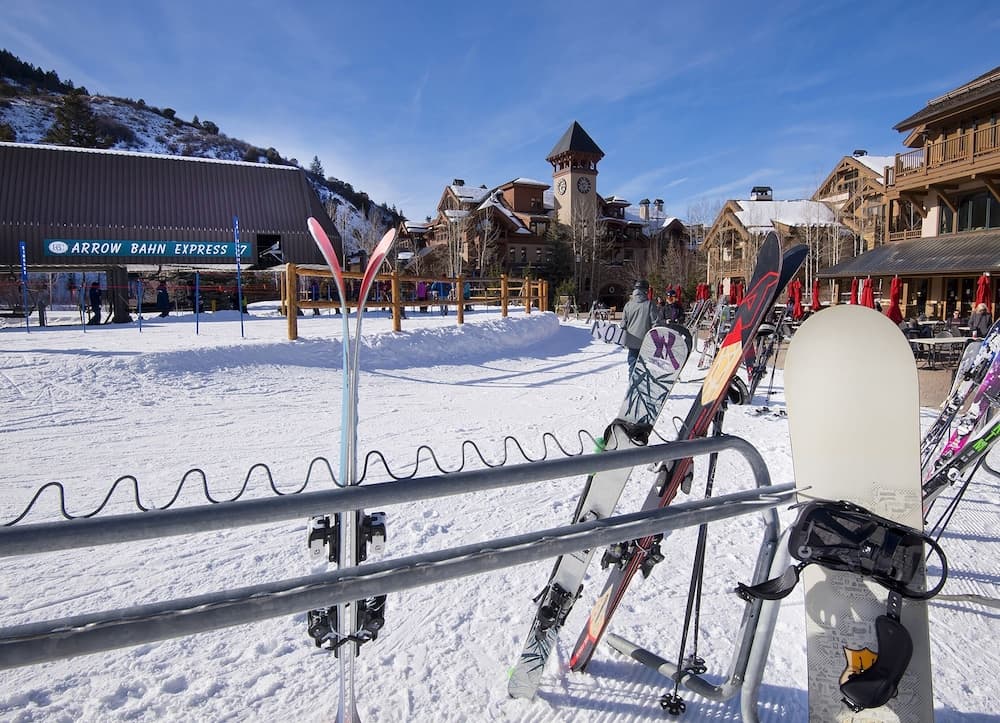 Snow and ski sports