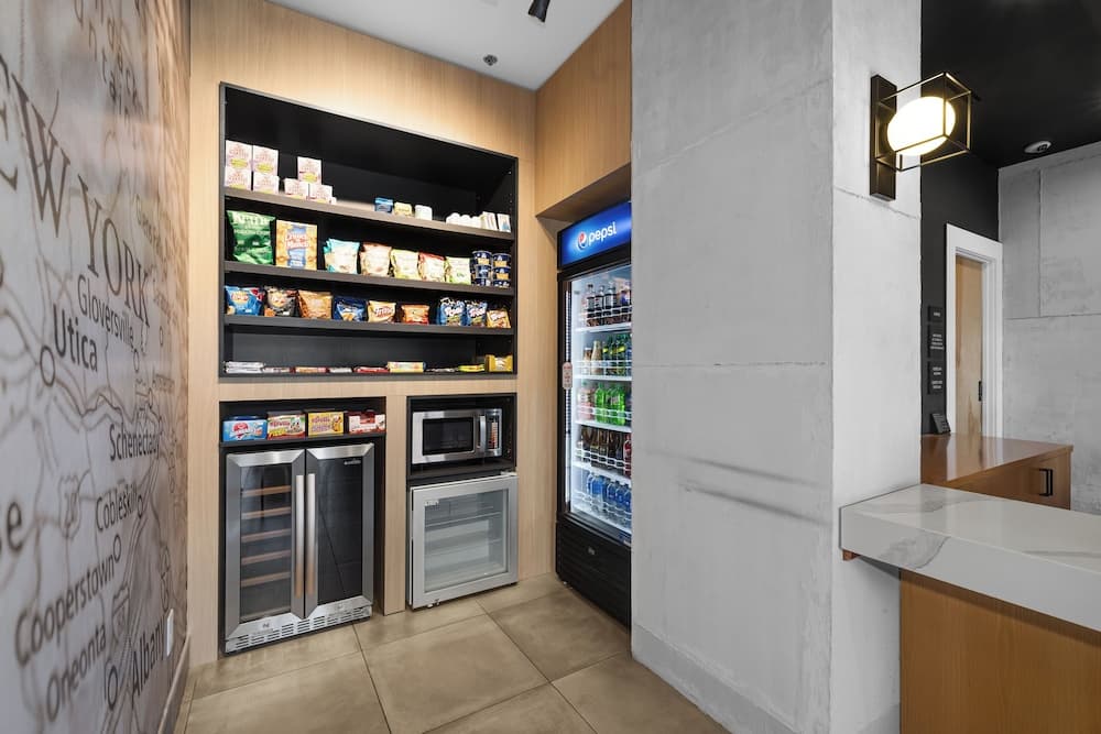 Snack bar