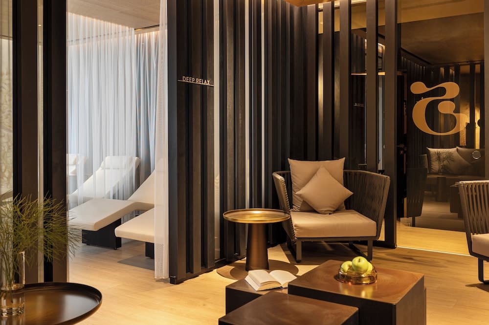 Spa reception