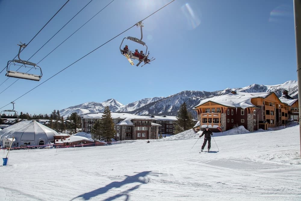 Snow and ski sports