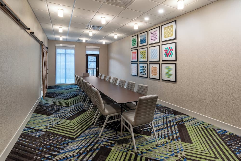 Meeting facility
