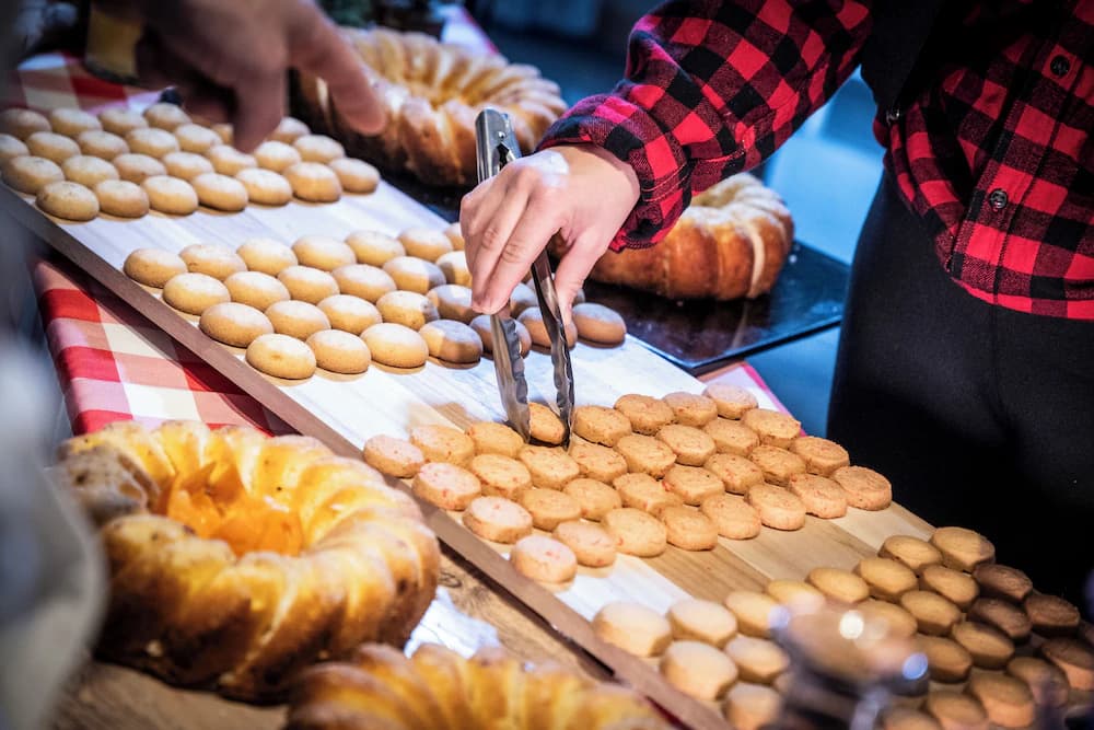 Snack bar