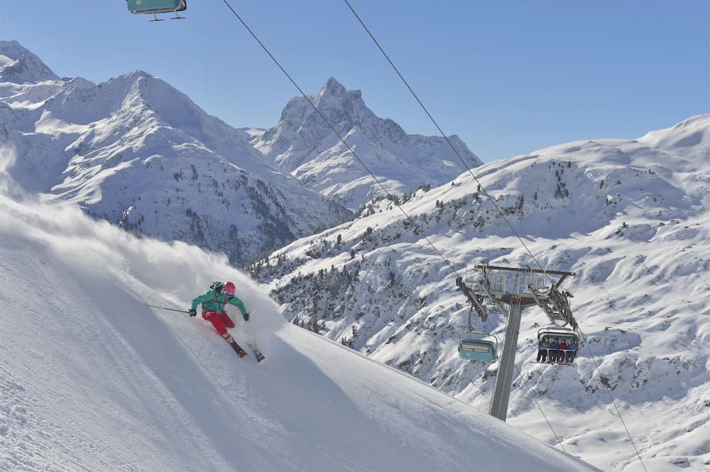 Snow and ski sports