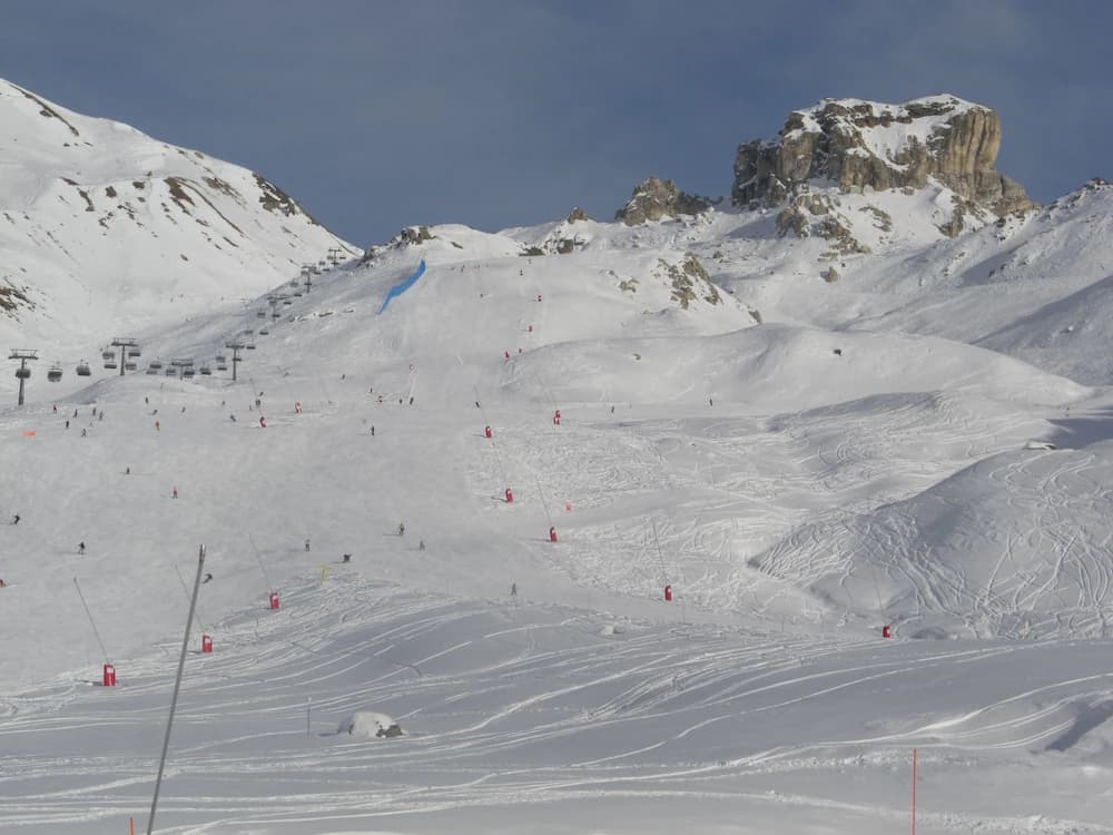Snow and ski sports