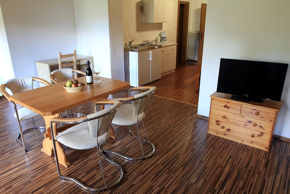 In-room dining