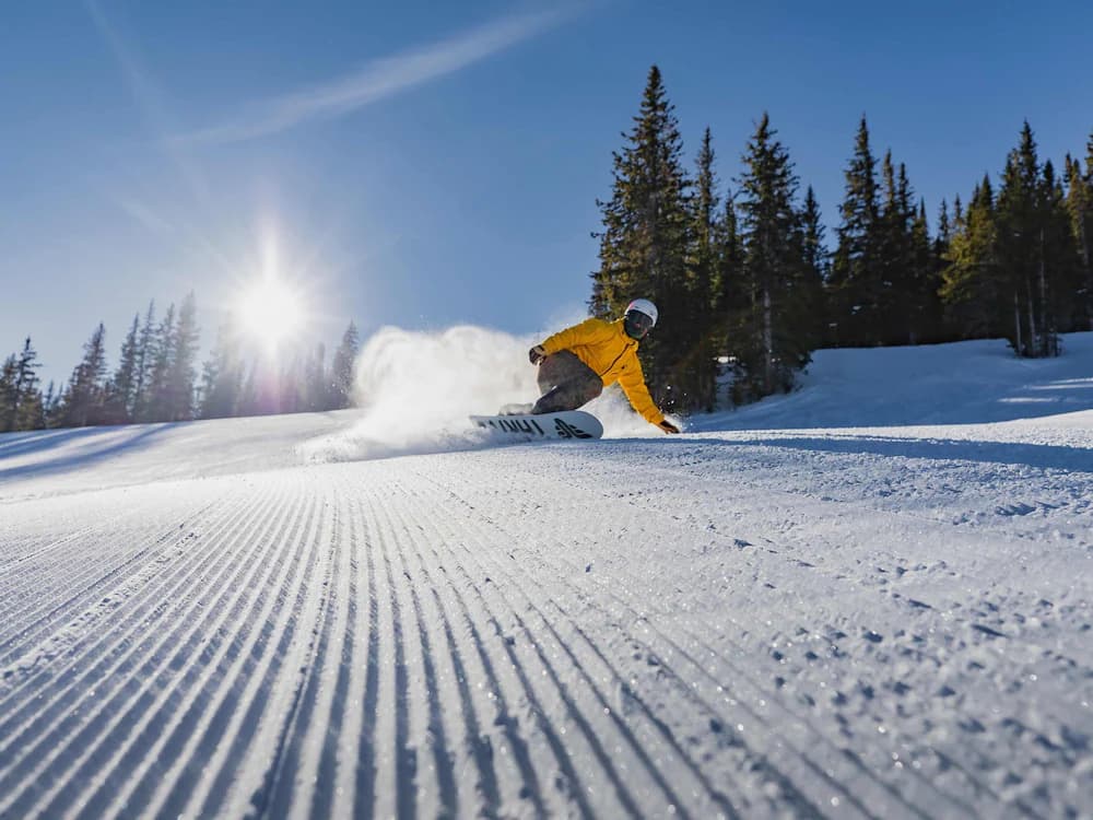 Snow and ski sports