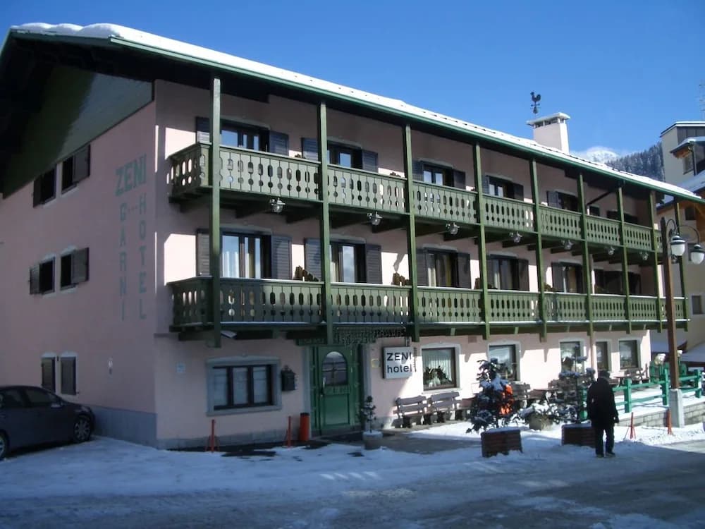 Primary image