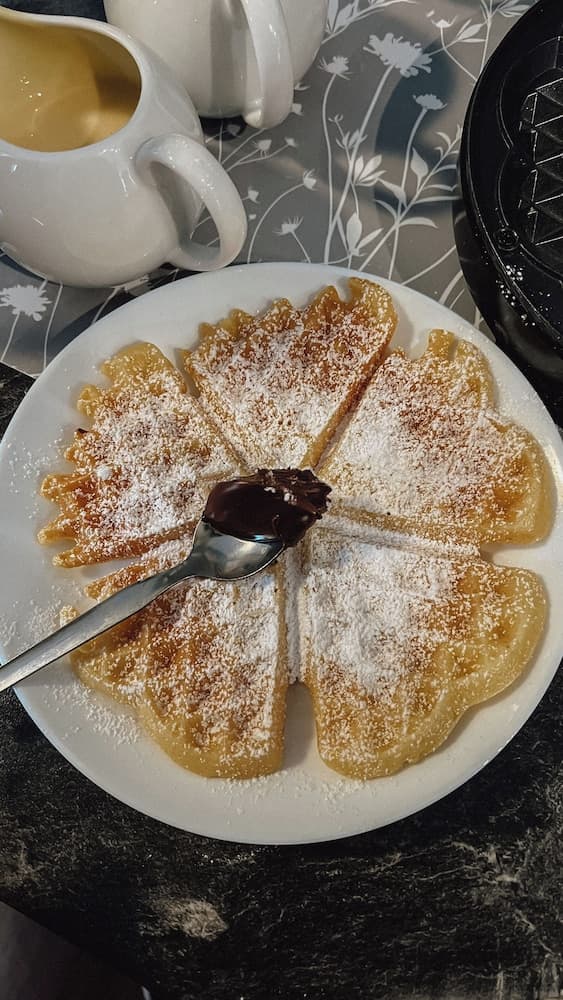 Breakfast buffet