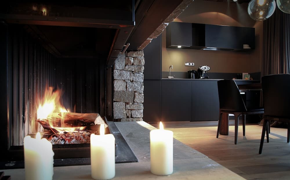 In-room dining