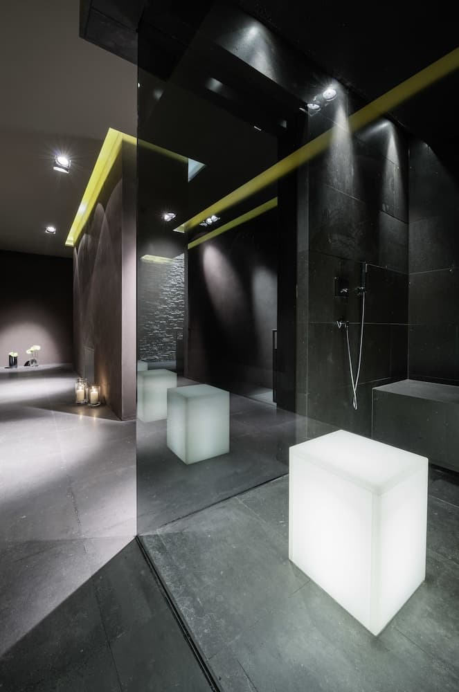 Steam room