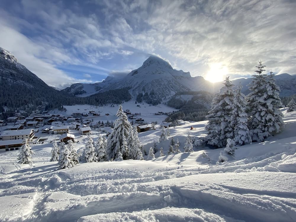 Snow and ski sports
