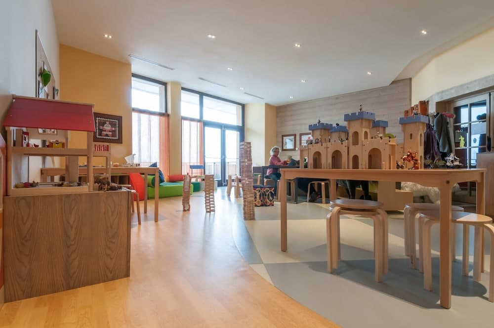Children's play area - indoor