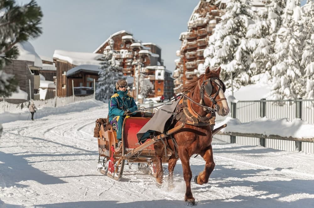 Snow and ski sports