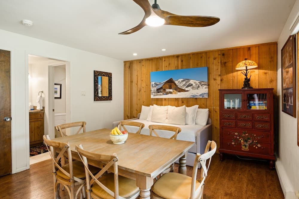 In-room dining