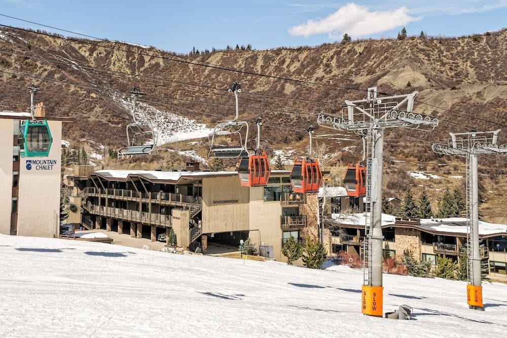 Ski hill