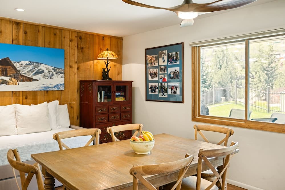 In-room dining