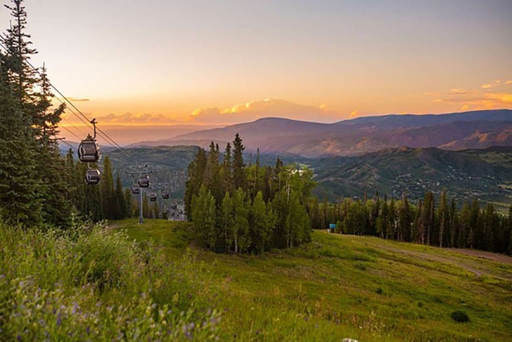 Ski hill
