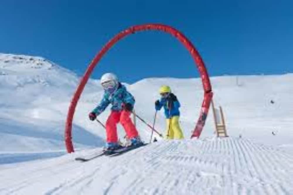 Skiing