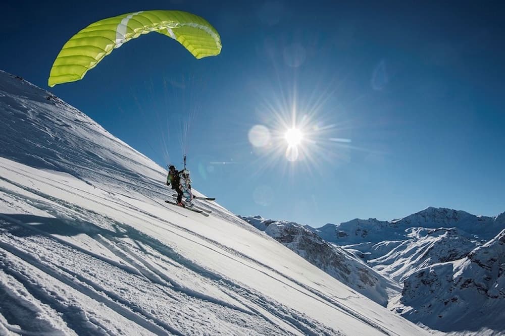Snow and ski sports