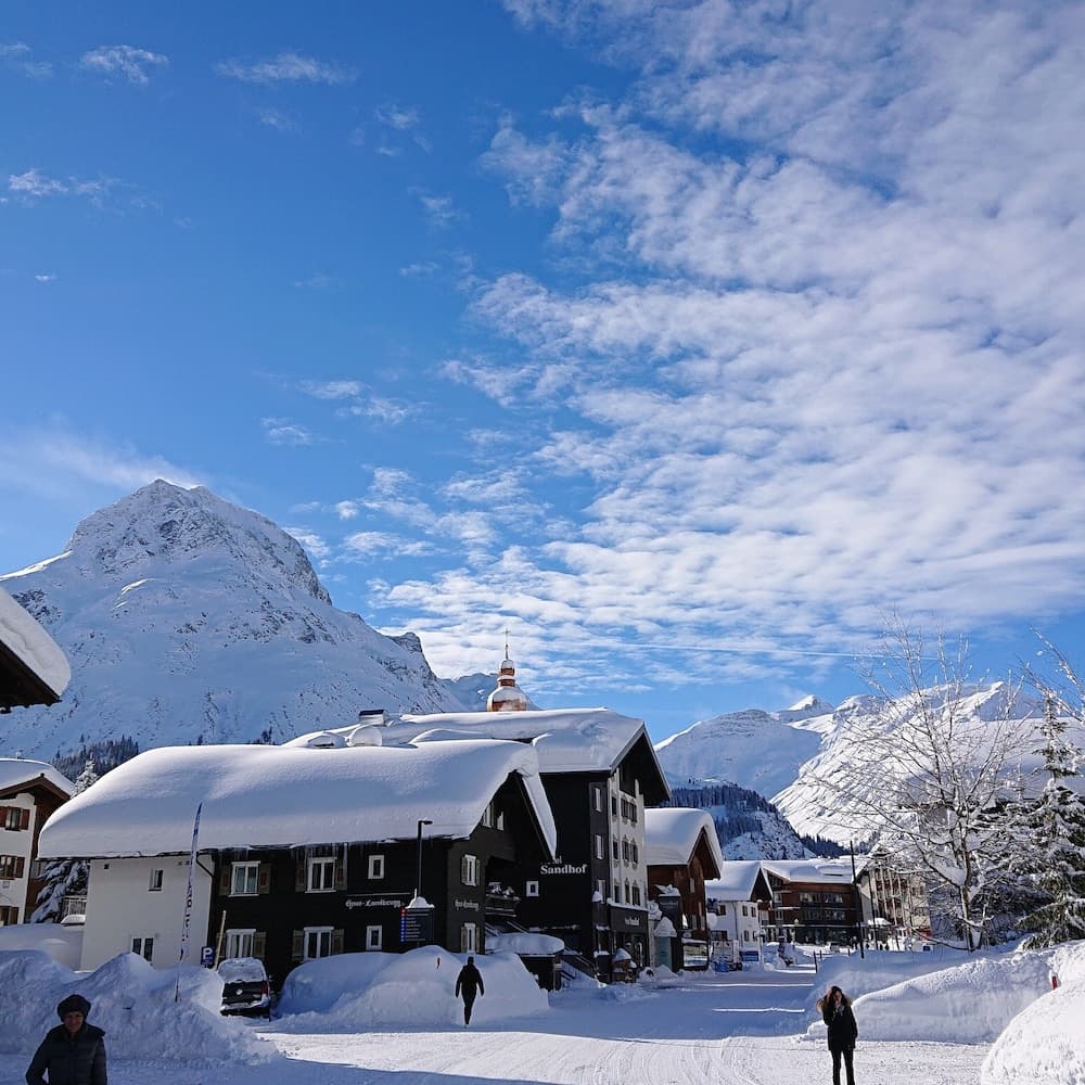Snow and ski sports