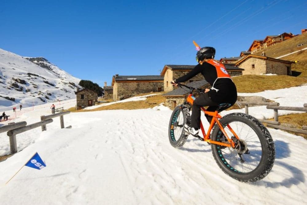 Snow and ski sports