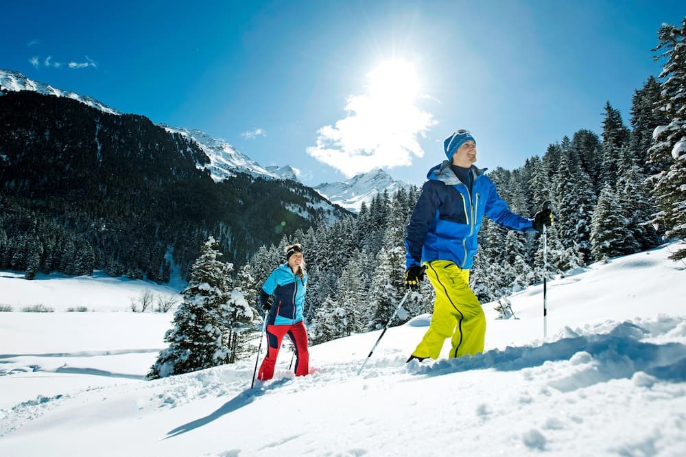 Snow and ski sports