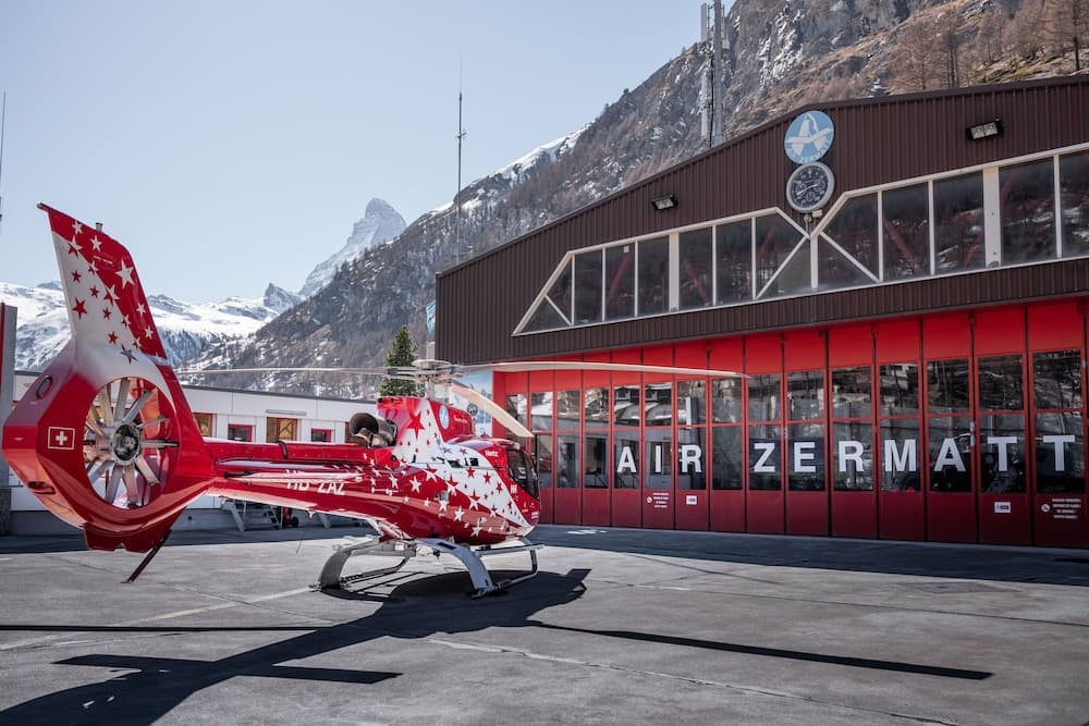 Helicopter/plane tours
