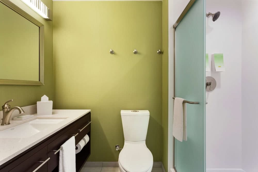 Bathroom shower