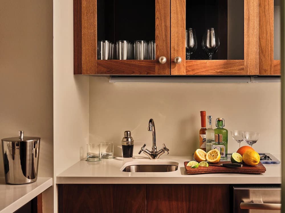 Private kitchenette