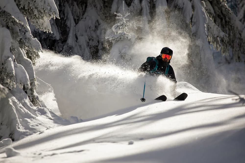 Snow and ski sports