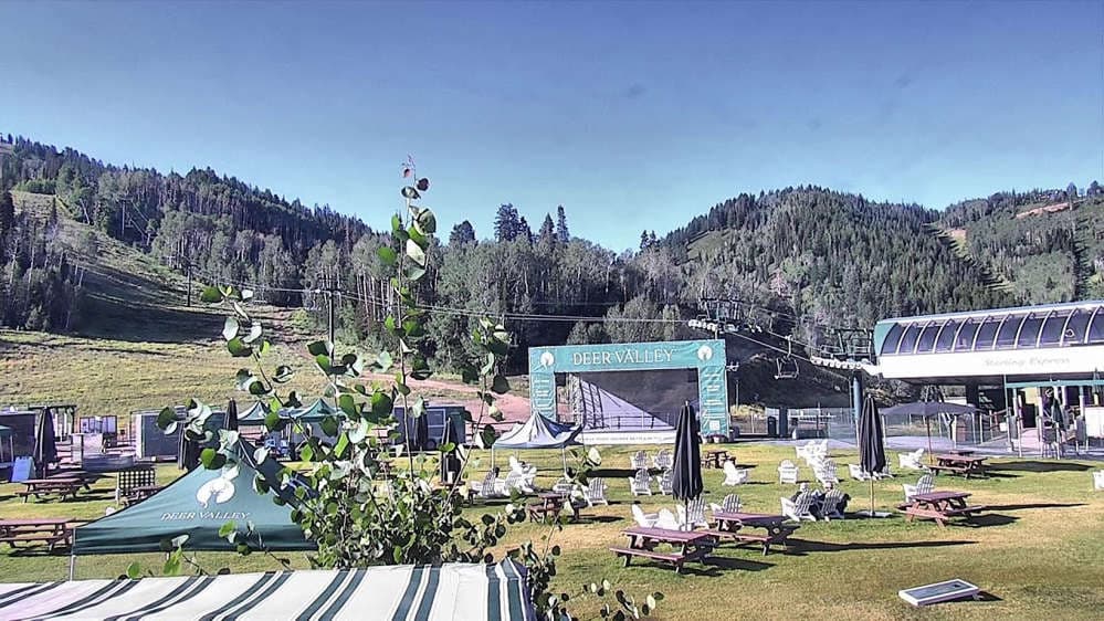 Silver Lake Lodge Cam