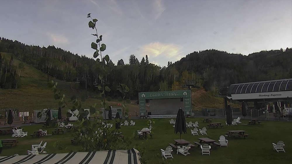 Silver Lake Lodge Cam