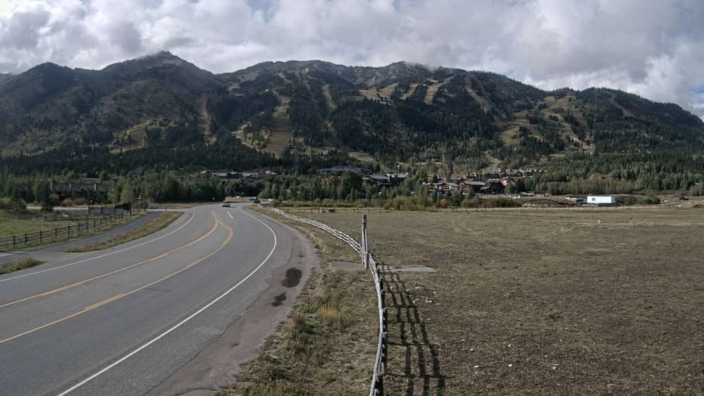 Jackson Hole - Mountain View Webcam