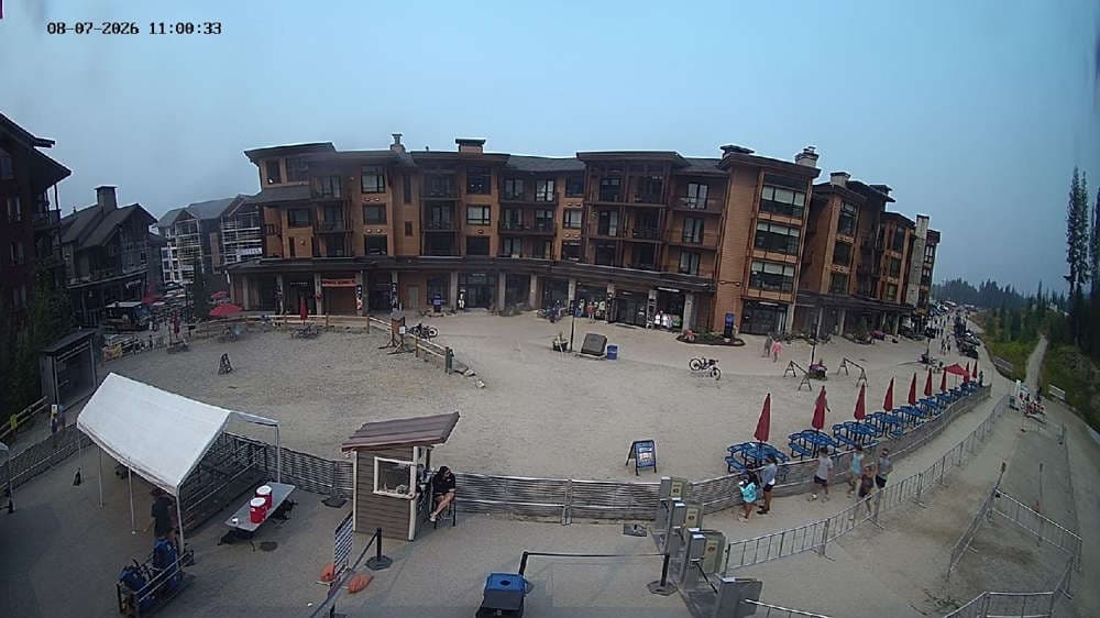 Revelstoke: Village Cam