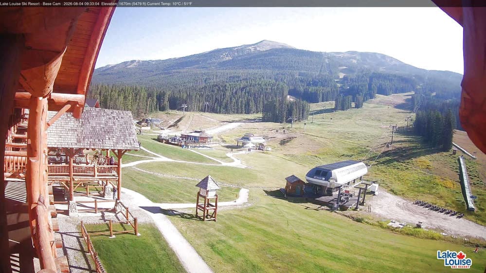 Lake Louise Mountain Base Area Cam