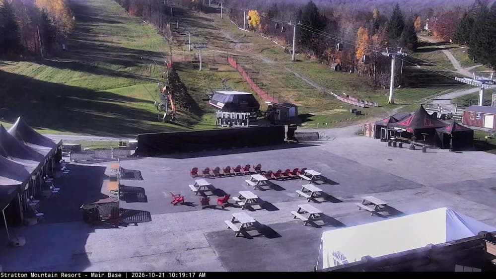 Main Base Lodge Cam