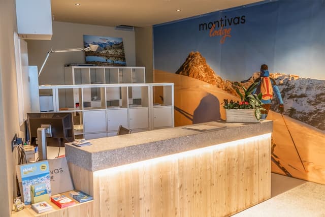 Lobby of Montivas Lodge
